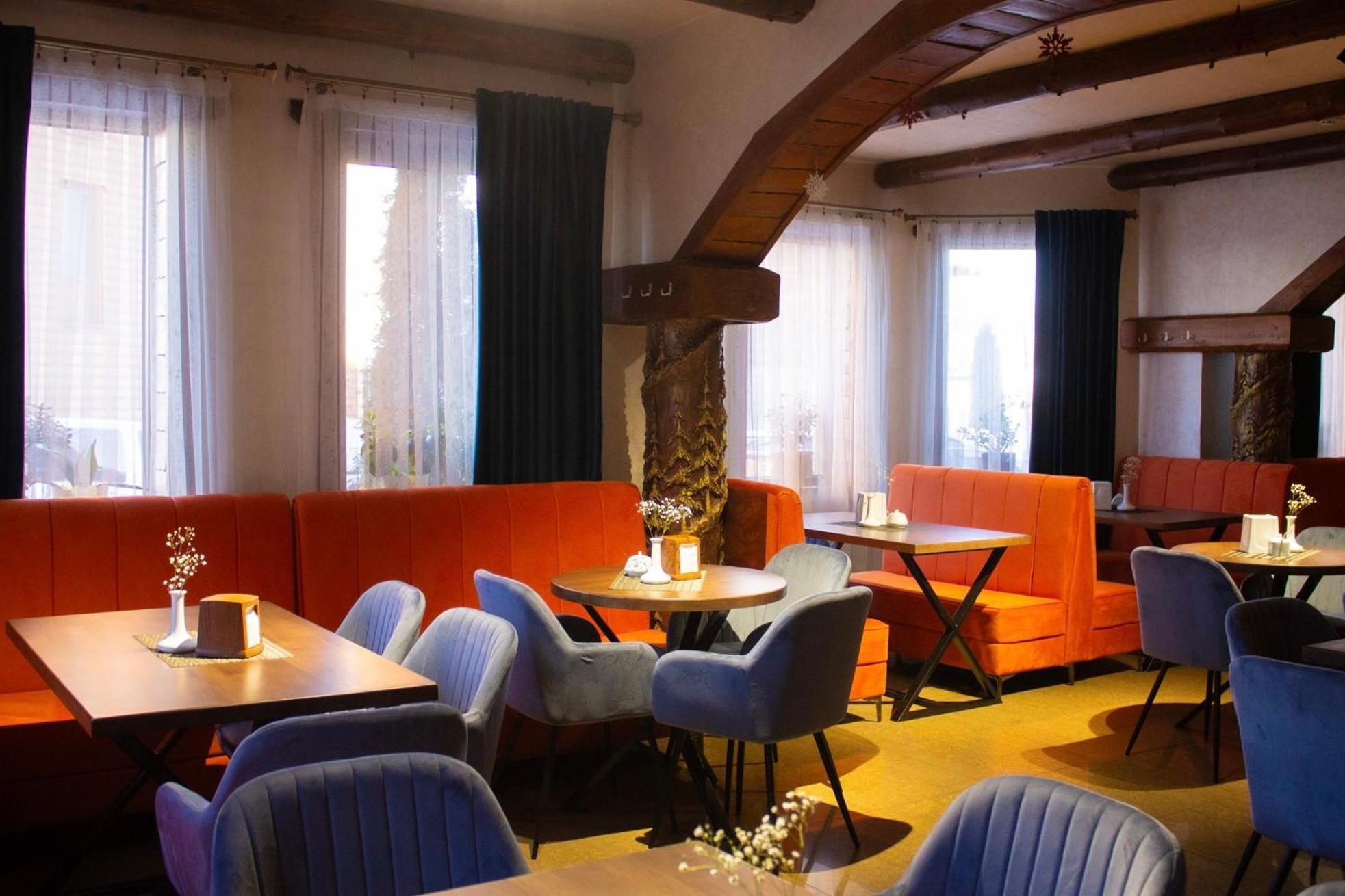 Villa Morishka & Spa Boekovel Buitenkant foto