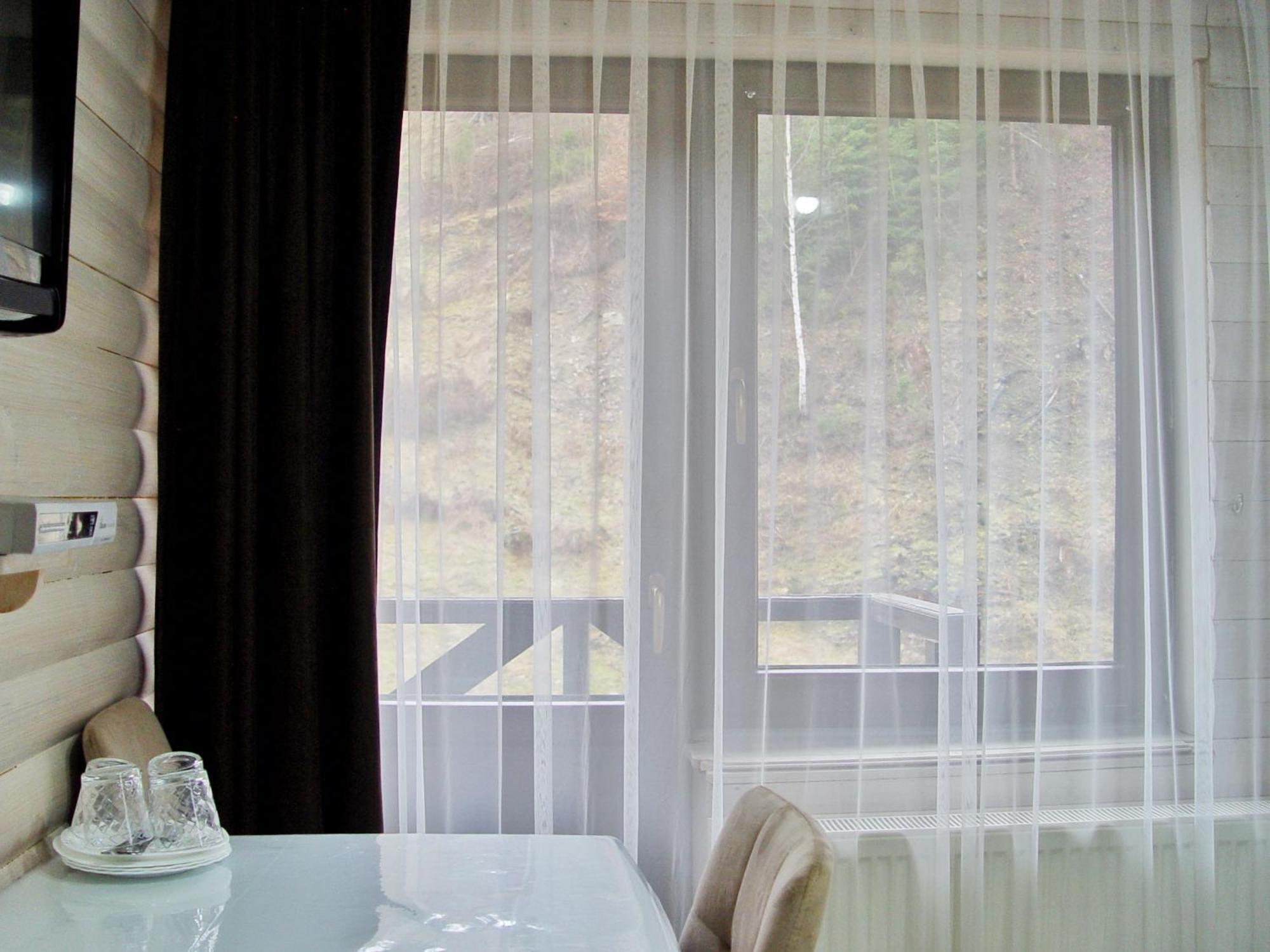 Villa Morishka & Spa Boekovel Buitenkant foto